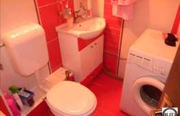 Apartament de vanzare cu 3 camere, decomandate, in zona strazii Luceafarului