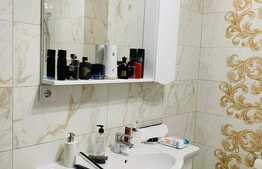 Apartament cu 2 camere, 70 mp, dressing, loc de parcare, prima inchiriere, zona strazii Aurel Vlaicu 