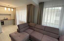 Apartament de lux, 3 camere, 2 bai,garaj, parcare exterioara, zona Subcetate