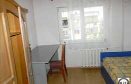 Apartament de vanzare, 3 camere decomandat, 65 mp utili, zona Meteor