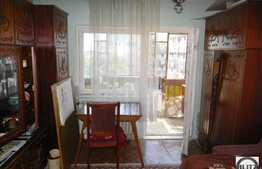 Apartament de vanzare, 3 camere decomandat, 65 mp utili, zona Meteor