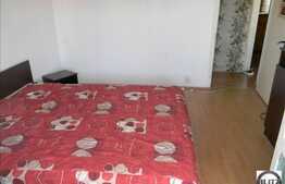 Apartament de vanzare, 3 camere decomandat, 65 mp utili, zona Meteor