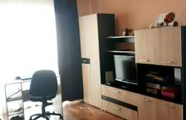 Apartament spatios, 38 mp + 2 balcoane, zona Expo Transilvania