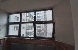 3 camere, etaj intermediar, 65 mp, zona strazii Aurel Vlaicu 