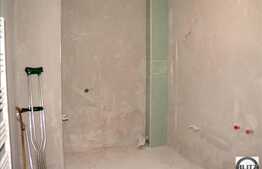 De vanzare 2 camere, 56 mp, semifinisat