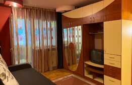 3 camere, semidecomandat, 50 mp, zona Casa Piratilor!