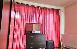 2 camere, 3 balcoane, luminos, 53 mp, zona strazii Eroilor