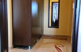 2 camere, 3 balcoane, luminos, 53 mp, zona strazii Eroilor