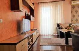 2 camere, 3 balcoane, luminos, 53 mp, zona strazii Eroilor