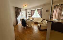 Apartament 3 camere, parcare, boxa, 2 balcoane! Zona strazii Florilor!