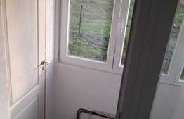 Apartament 3 camere, 54 mp, zona Terra