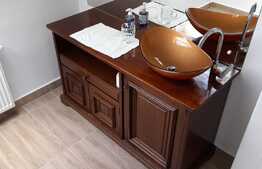 Apartament 2 camere, 57 mp, zona Cetății