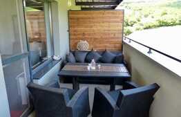 Apartament 3 camere, lux, 70 mp, terasa, zona Donath