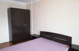 3 camere, decomandat, 70 mp, zona Expo Transilvania. Disponibil cu 1 Septembrie