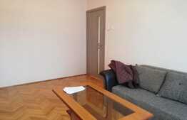 3 camere, decomandat, 70 mp, zona Expo Transilvania. Disponibil cu 1 Septembrie