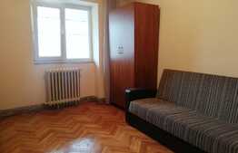 3 camere, decomandat, 70 mp, zona Expo Transilvania. Disponibil cu 1 Septembrie