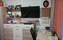 Apartament 3 camere, parcare cu CF, spatii verzi! Zona strazii Stejarului!