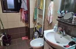 Apartament 3 camere, parcare cu CF, spatii verzi! Zona strazii Stejarului!