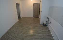 Apartament cu 2 camere decomandate, etaj intermediar, renovat recent!