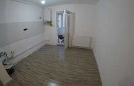 Apartament cu 2 camere decomandate, etaj intermediar, renovat recent!