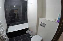 Apartament cu 2 camere decomandate, etaj intermediar, renovat recent!