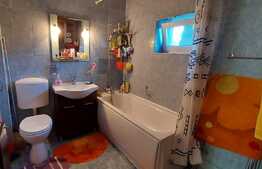 2 camere, 50 mp, 2 balcoane, parcare! Zona strazii Tineretului!