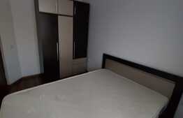 Apartament cu 2 camere, balcon inchis, zona strazii Florilor!