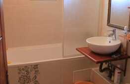 3 camere decomandate, mobilat modern, zona Observatorului, la prima inchiriere