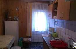 Apartament de vanzare, 3 camere, 63 mp, in apropierea strazii Avram Iancu!