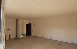 Apartament 2 camere, balcon, semifinisat, orientare Sudica! Zona strazii Eroilor!