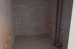 Apartament 2 camere, terasa 31mp, semifinisat! Zona strazii Eroilor!