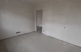Apartament 2 camere, terasa 31mp, semifinisat! Zona strazii Eroilor!