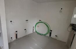 Apartament 2 camere, CF, Balcon, semifinisat! Zona strazii Eroilor! 