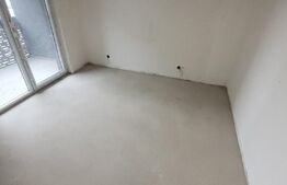 Apartament 2 camere, CF, Balcon, semifinisat! Zona strazii Eroilor! 