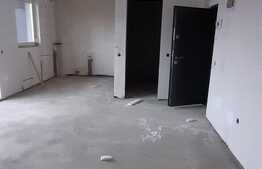 Apartament 2 camere, CF, balcon, semifinisat! Zona strazii Eroilor!