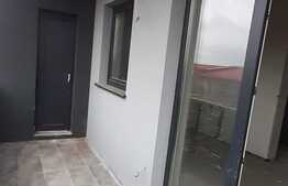 Apartament 2 camere, CF, balcon, semifinisat! Zona strazii Eroilor!