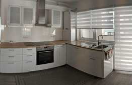 Apartament 3 camere , balcon, garaj subteran, zona Calea Borhanciului