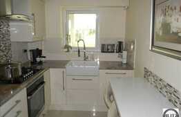 Apartamentde vanzare cu 3 camere , 95 mp, decomandat, zona Observatorului