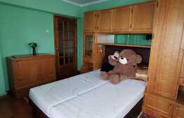 Apartament cu 3 camere decomandat, 72 de mp, zona strazii Primaverii