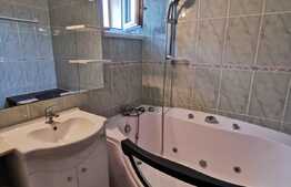 Apartament cu 3 camere decomandat, 72 de mp, zona strazii Primaverii