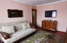 Apartament cu 3 camere decomandat, 72 de mp, zona strazii Primaverii