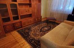 Apartament cu 3 camere, decomandat, 65 de mp si garaj, zona Piata Flora