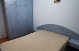 Apartament cu 3 camere, decomandat, 70 de mp, cu loc de parcare, zona Aurel Vlaicu