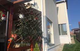 Duplex de vanzare, 127 mp utili, 205 mp teren, Dezmir 