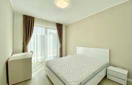 Apartament cu 3 camere in Vila, LUX, zona UMF