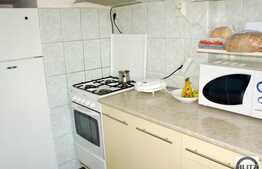 Apartament de inchiriat cu 3 camere,decomandat,  70 mp utili, parcare