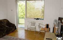 Apartament de inchiriat cu 3 camere,decomandat,  70 mp utili, parcare