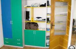 Apartament de inchiriat cu 3 camere,decomandat,  70 mp utili, parcare