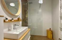 Apartament cu 2 camere, 66 mp, parcare subterana, zona Scala center