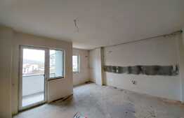 Apartament 2 camere, Balcon, semifinisat! Zona Vivo!